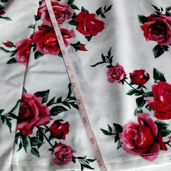 Floral dress by Divided ( H &M ) size 12 - Picture 3 of 6